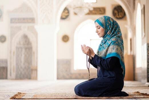 نیایش با خدا ؛ مرهمی بر درد های جسم و جان / پژوهش های علمی چه می گویند ؟