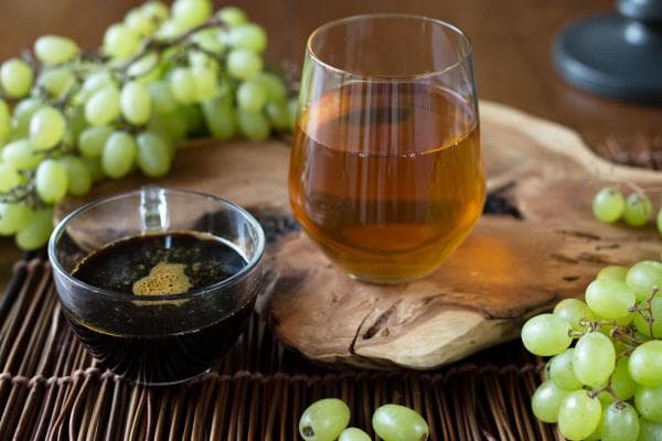 تاثیر شربت زعفران، شیره انگور و لیمو عمانی بر شیردهی بعد از زایمان