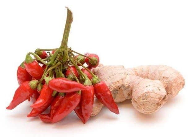 یافته های علمی نشان می دهد؛ کاهش ریسک سرطان با مصرف همزمان زنجبیل و فلفل قرمز