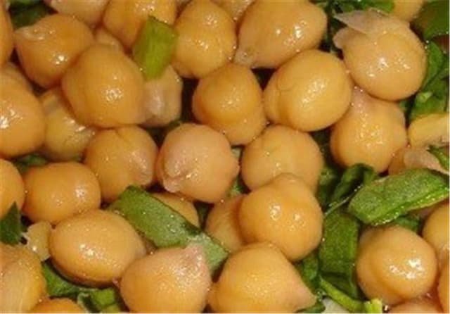 نخودآب غذایی مفید برای تقویت قوای جسمی