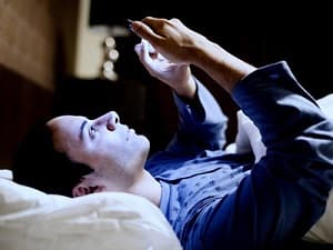 شب‌زنده‌داری با افزایش اضطراب و احساس تنهایی ارتباط دارد