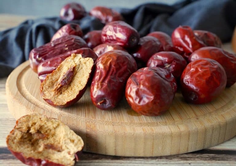 سنجد؛ میوه‌ای که در طب سنتی برای تقویت بدن مورد توجه است