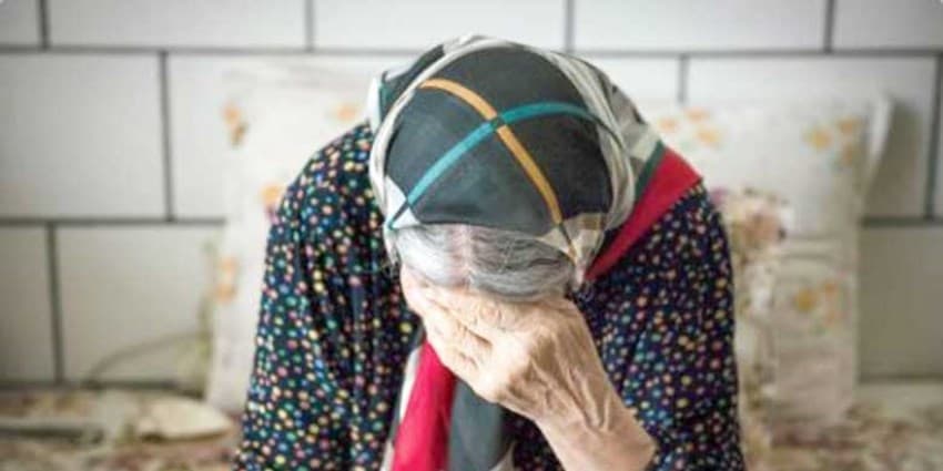 «زنانِ سالمندِ تنها» ۴ برابر مردان سالمند تنها