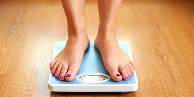 دلیل اصلی کم بودن وزن هنگام صبح