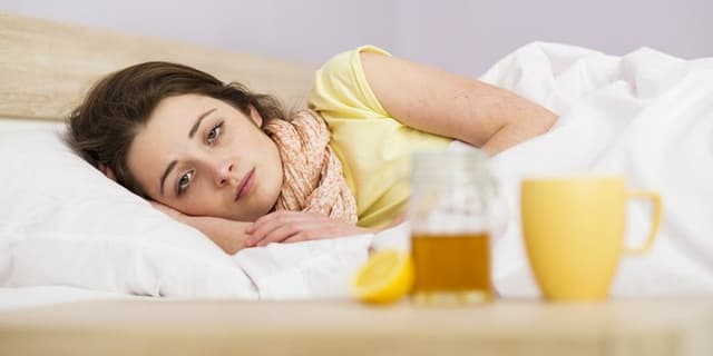 این غذاها علائم سرماخوردگی و آنفولانزا را بدتر می کنند؟
