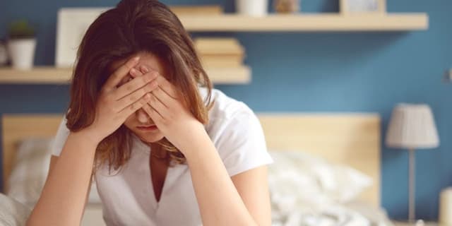 بیدار شدن با سرگیجه های صبحگاهی