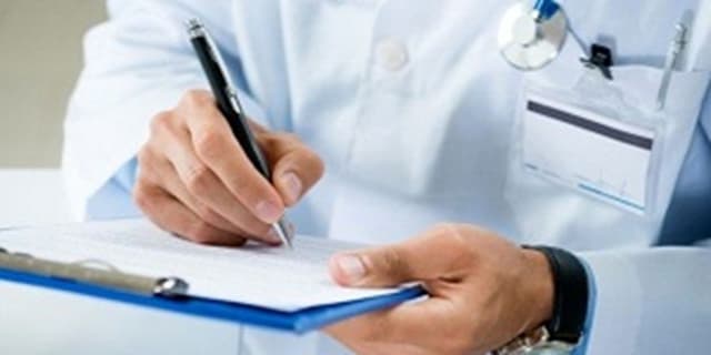 انحراف افکار عمومی مبنی بر زیاده خواهی پزشکان و فرار مالیاتی