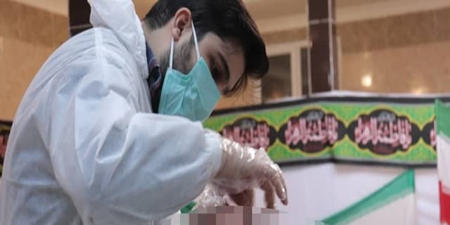 کدام گروه سنی تحت پوشش بیمه درمانی دندان پزشکی هستند؟