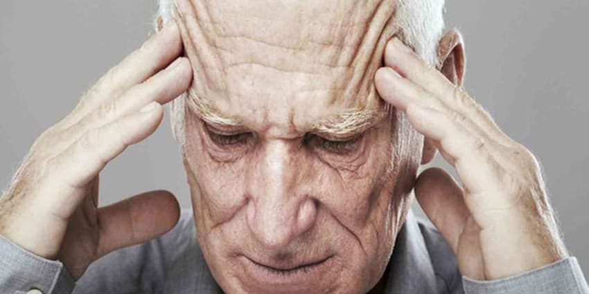 چرا برخي سالمندان سكته مغزي مي‌كنند؟