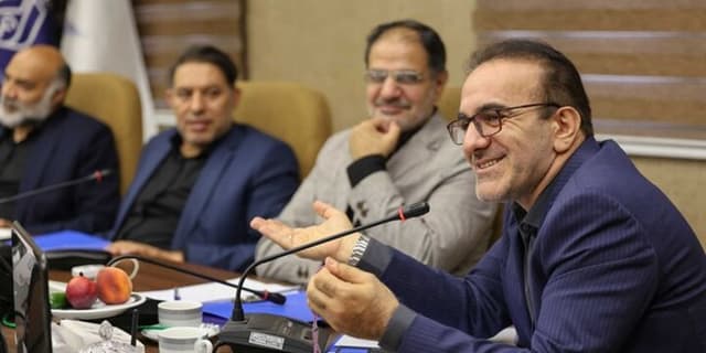 رئیس کل سازمان نظام پزشکی: همه موظفیم به وزارت بهداشت دولت پزشکیان کمک کنیم