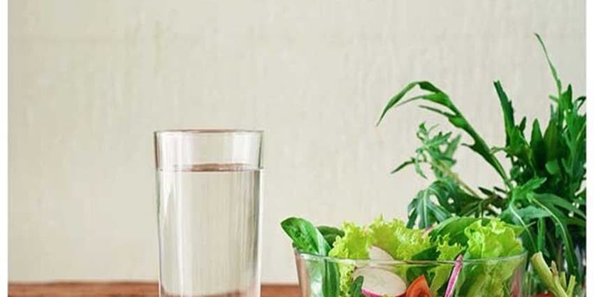 کدام مواد غذایی سرشار از مایعات هستند؟