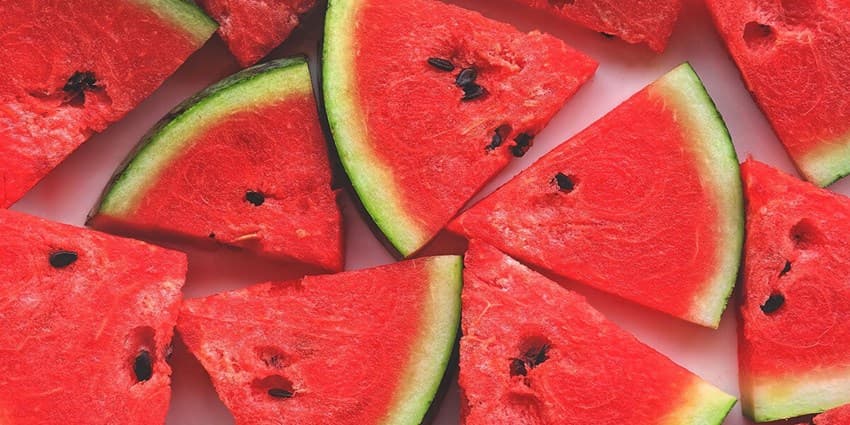 با این مواد غذایی بدن خود را خنک نگه دارید