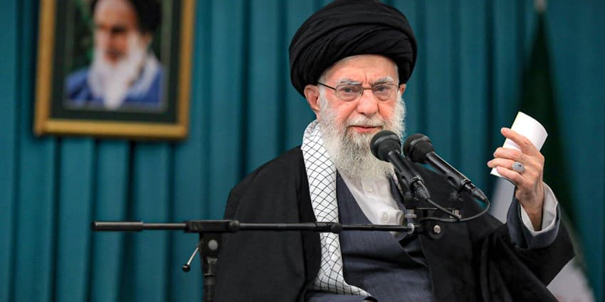 ببینید | رهبرانقلاب: من از آقای دکتر ظفرقندی می‌خواهم شخصاً موضوع جوانی جمعیت را بطور جدی پیگیری کنند