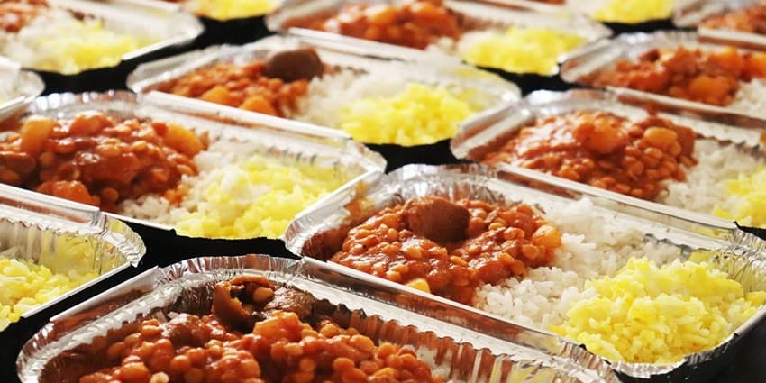 زائران ترجیحا از نذورات با بسته بندی بهداشتی استفاده کنند 