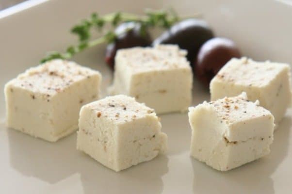 محققان اتریشی می گویند؛ پنیر طول عمر را افزایش می دهد