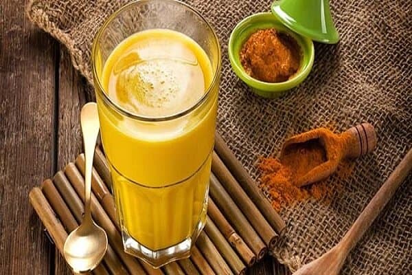 معجزه شیر و زردچوبه برای درمان این بیماریها