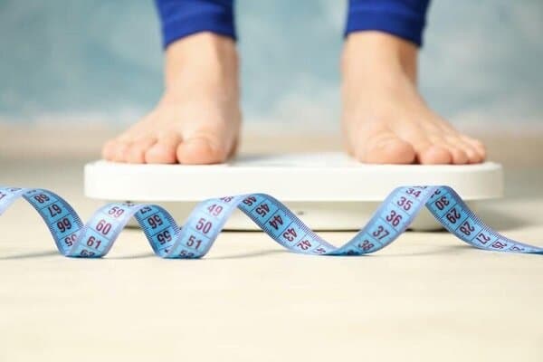 چه ساعتی از روز خودمان را وزن کنیم بهتر است؟
