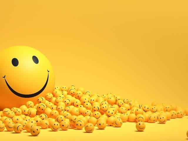 شادی کافی نیست! شش استراتژی برای راضی بودن از زندگی