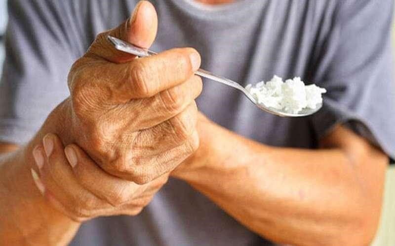 با انجام این ۵ کار خطر ابتلا به پارکینسون را از خود دور کنید