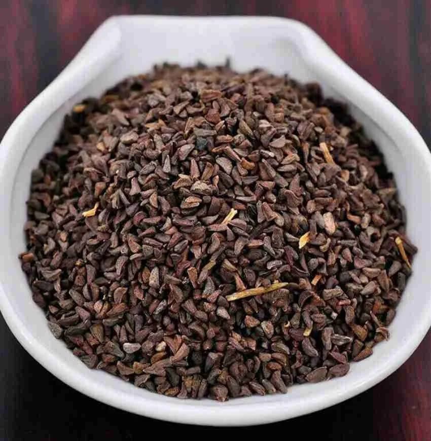 اسپند؛ گیاهی شناختهشده در طب سنتی با مصرفی که نیاز به احتیاط دارد