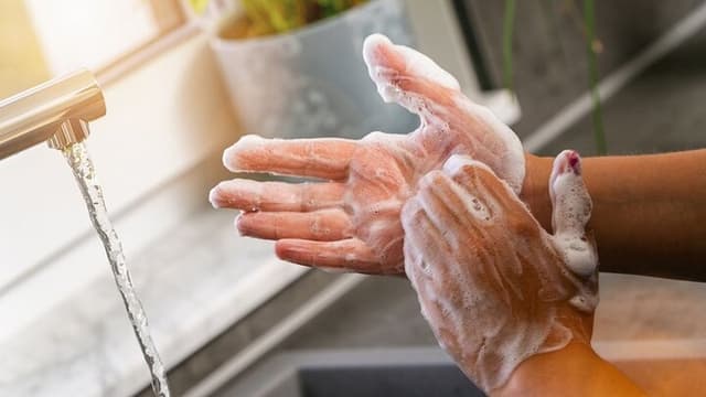 شستوشوی دستها؛ سادهترین راه برای پیشگیری از انتقال عفونتها