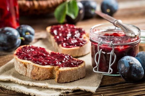 مربای سفتشده را دور نریزید؛ با چند ترفند ساده دوباره مثل روز اولش کنید!