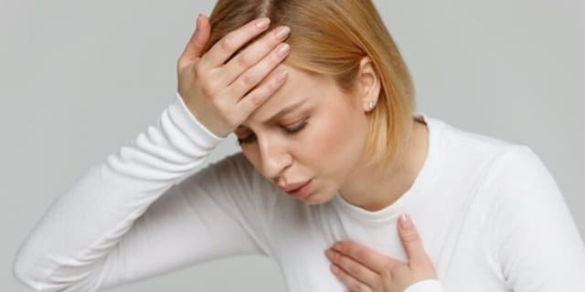 حمله پانیک چیست و چگونه کنترل میشود؟