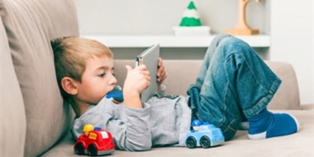 انجام بازی های کامپیوتری با عملکرد شناختی بهتر در کودکان مرتبط است