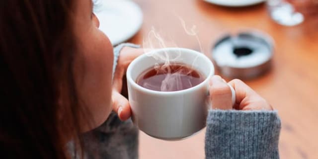 نوشیدن چای باعث بروز این عوارض جبران نشدنی می شود!