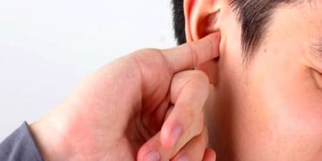 علت وزوز کردن گوش چیست؟
