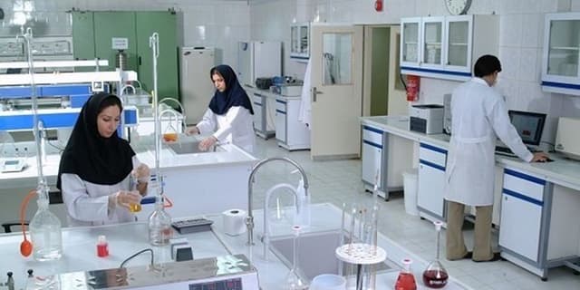 نقش آزمایشگاه های پزشکی در تشخیص و درمان بیماری ها