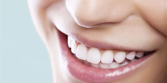 روش ساخت خمیردندان گیاهی برای تقویت و سفیدی دندانها
