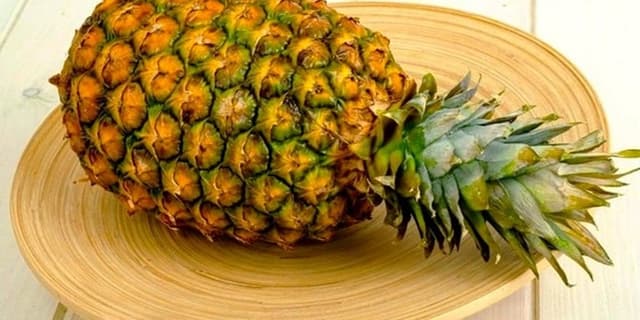 با آناناس این بیماری ها را درمان کنید