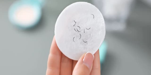چرا مژههایتان میریزند؟