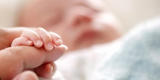 نقش شیر مادر در تکامل و بلوغ مغز نوزاد
