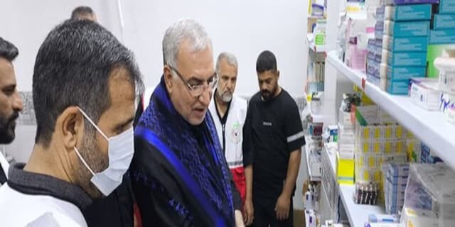 وزیر بهداشت به موکب درمانی انصار الحسین(ع) رفت