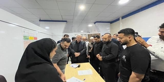 بازدید وزیر بهداشت از بیمارستان شهید سلیمانی مرز شلمچه