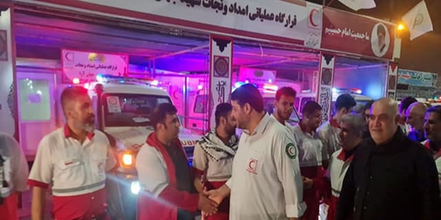 ۴٠ هزار هلالاحمري به زائران اربعین خدمترساني ميكنند