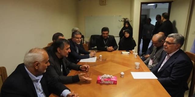 بازدید وزیر بهداشت از روند اجرایی آزمون دانشنامه تخصصی و فوق تخصصی