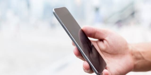 آیا استفاده از تلفن همراه عامل ابتلا به بیماری قلبی است؟