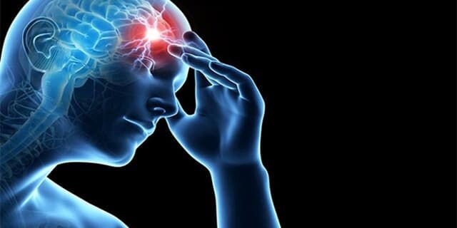 متوسط سن سكته مغزي چند است؟