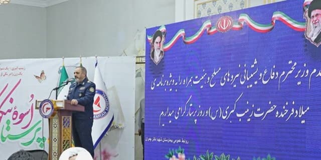 دیدار وزیر دفاع با جمعی از پرستاران بیمارستان شهید چمران